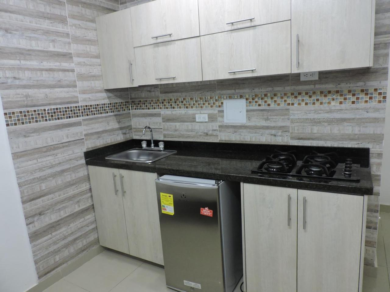 Apartahotel Dorado Rodadero 圣玛尔塔 外观 照片